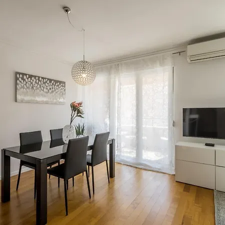 Apartment Izabela L *