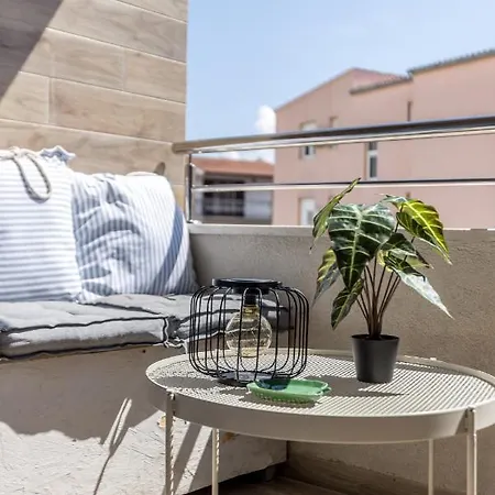 Apartment Izabela L