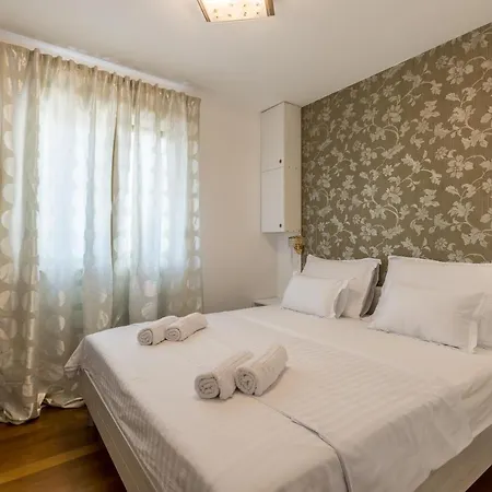 Apartment Izabela L *